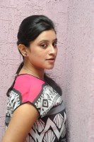 Priya Anduluri Photos